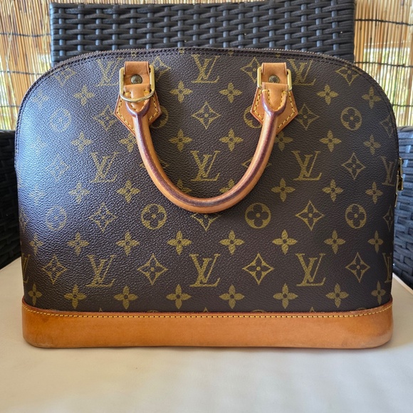 Alma PM Authentic LV Bag - Picture 1 of 11